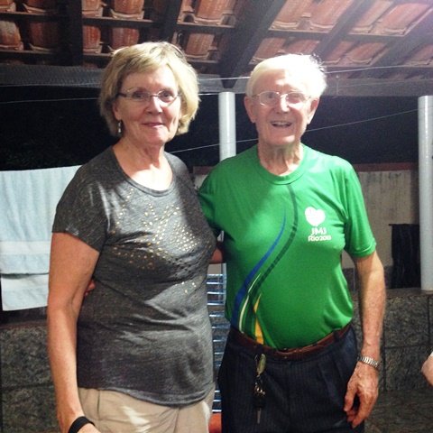 Irmãs Celebram 50 Anos no Brasil!